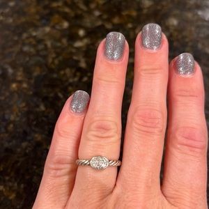 David Yurman oval with pave diamonds ring